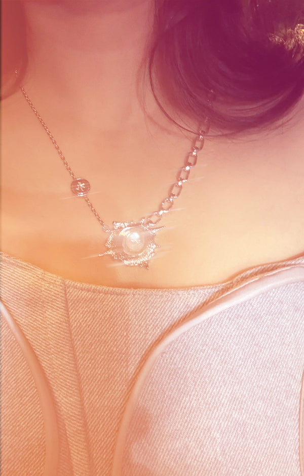Alba Pendant Chain - Image 2