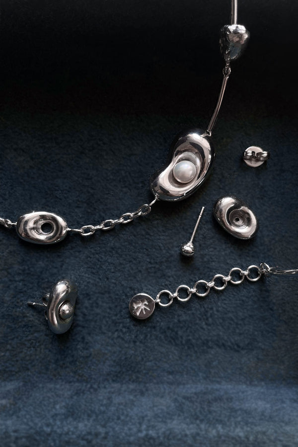 Cosmos Neckpiece - Image 3