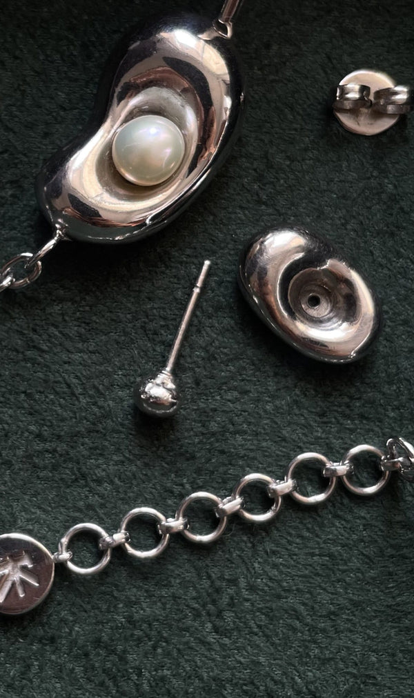 Kayan In Cosmos Pearl Necklace - Image 2