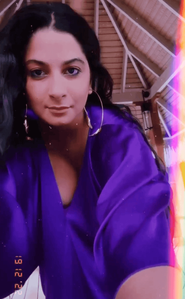 RHEA KAPOOR In Spring Danglers - Image 3