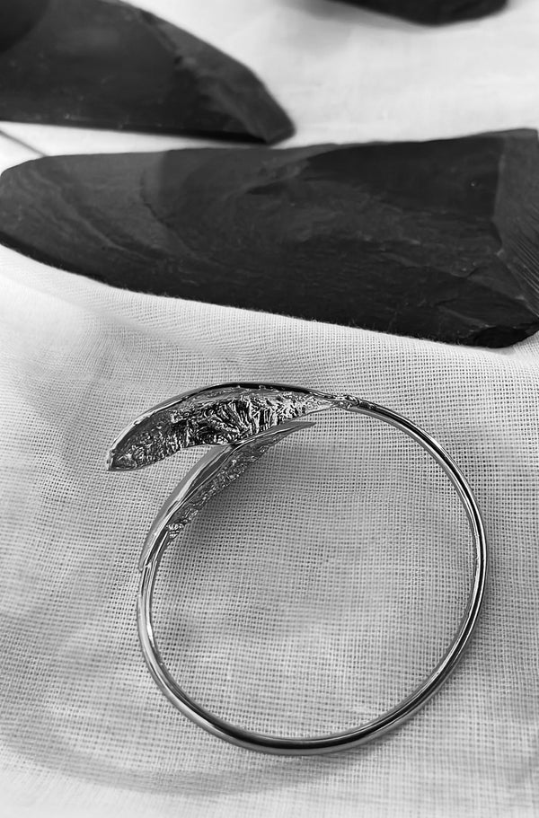SPRING LEAVES BRACELET